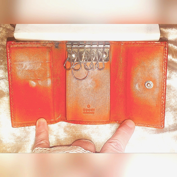 Gucci Vintage GG Guccissima 6 Key Leather Key Wallet - Host Pick - Picture 9 of 17